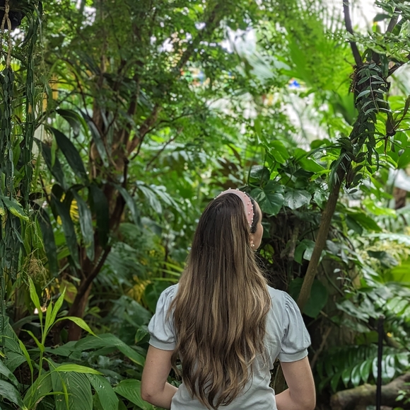 Meet your Posher - Picture 6 of 7